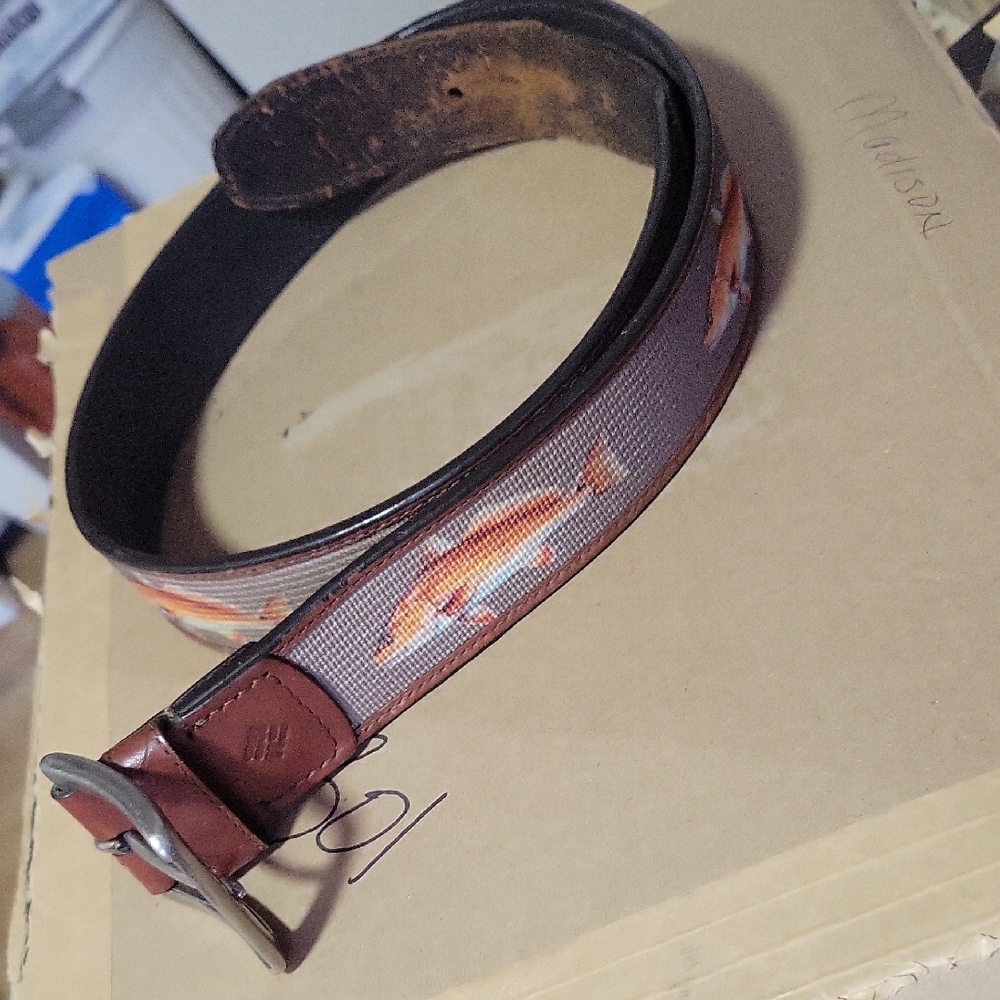 Stylish Brown Leather Belt with Fish Design 45"